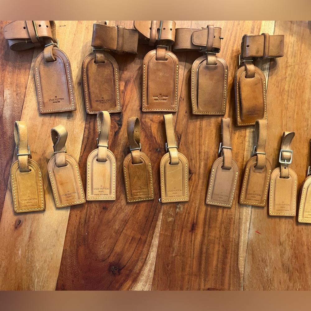 Bundle of 12 Louis Vuitton Leather Luggage Tags pre- owned